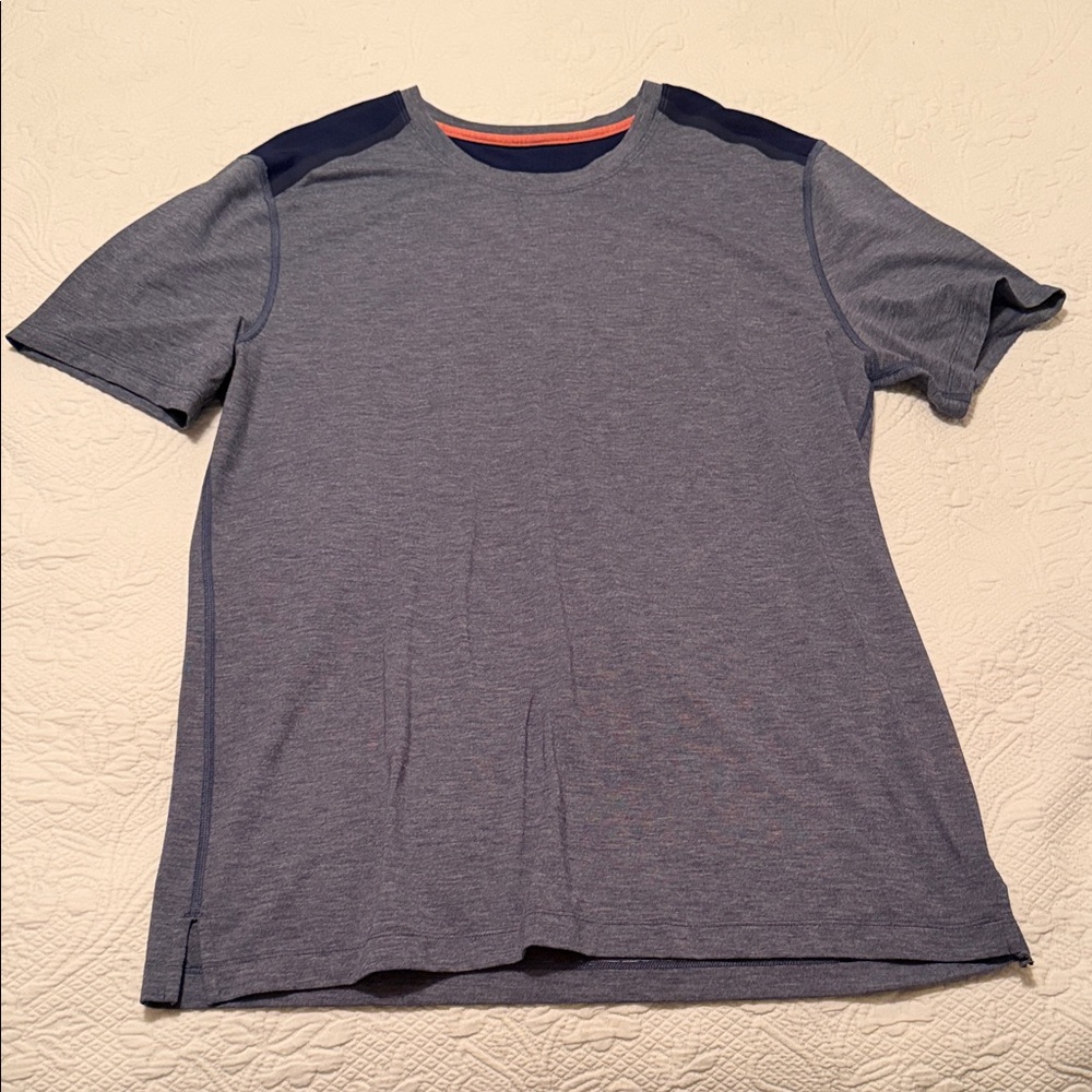 lululemon athletica Heathered Blue Short Sleeve Tee